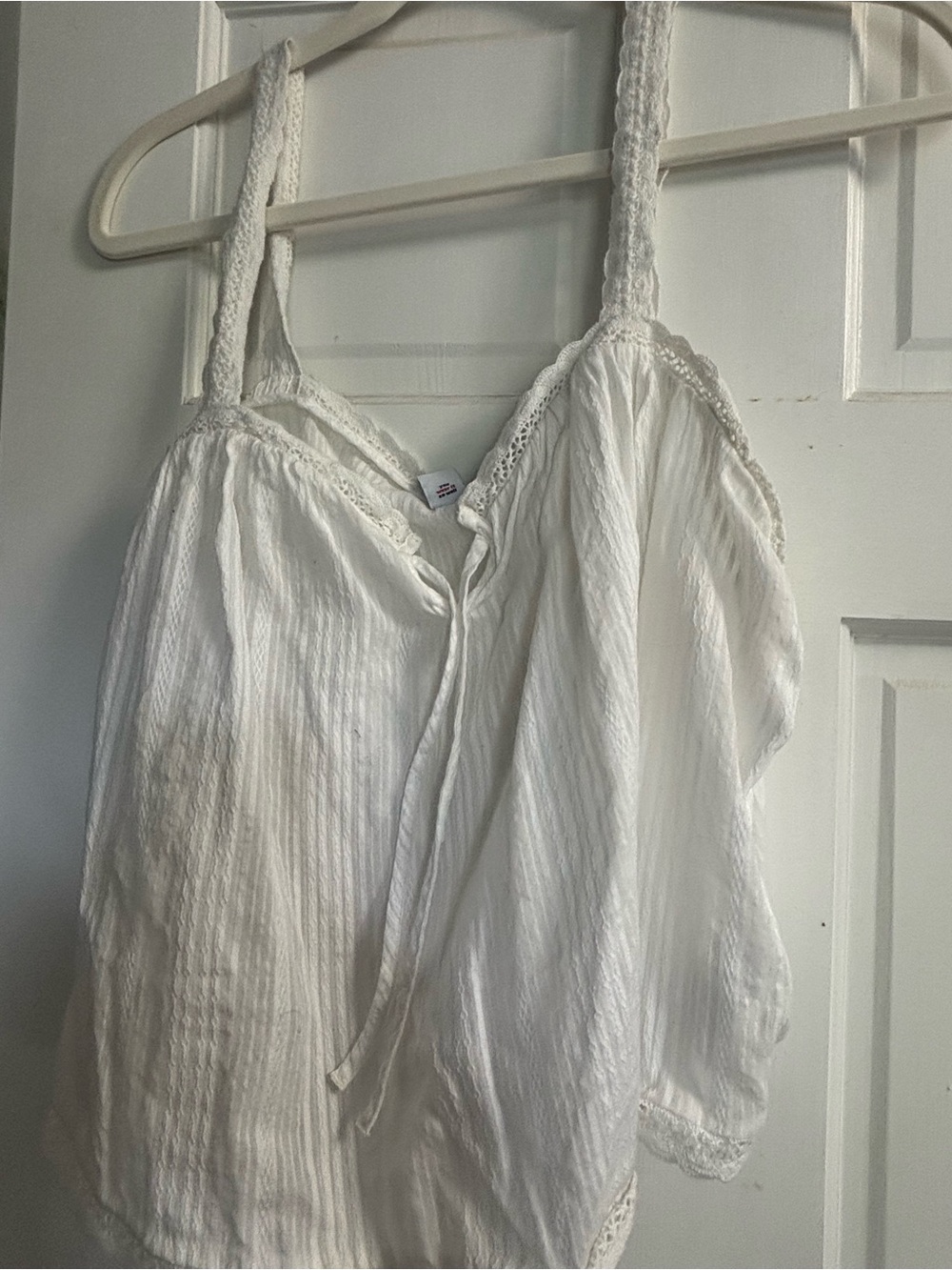 Old Navy White Lace-Trim Cotton Camisole